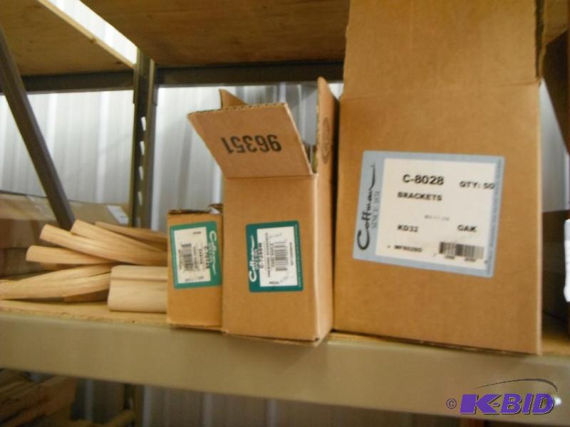 Shelf Lot Including (40) Plain Tread Oak Brac...