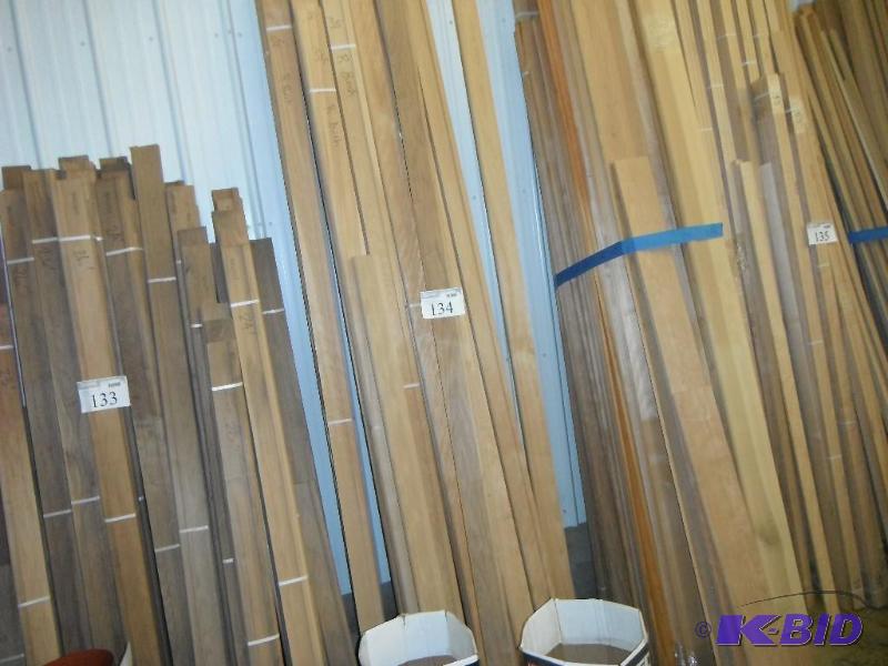Red Birch&nbsp3 12&quot Landing Tread Vari...