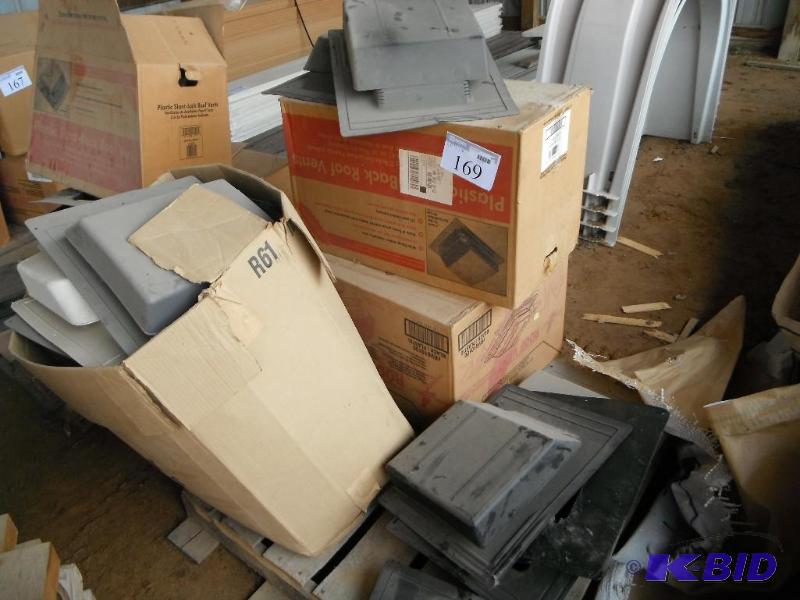 3 Boxes 30 Pieces of Plastic Slant-Back Roof ...