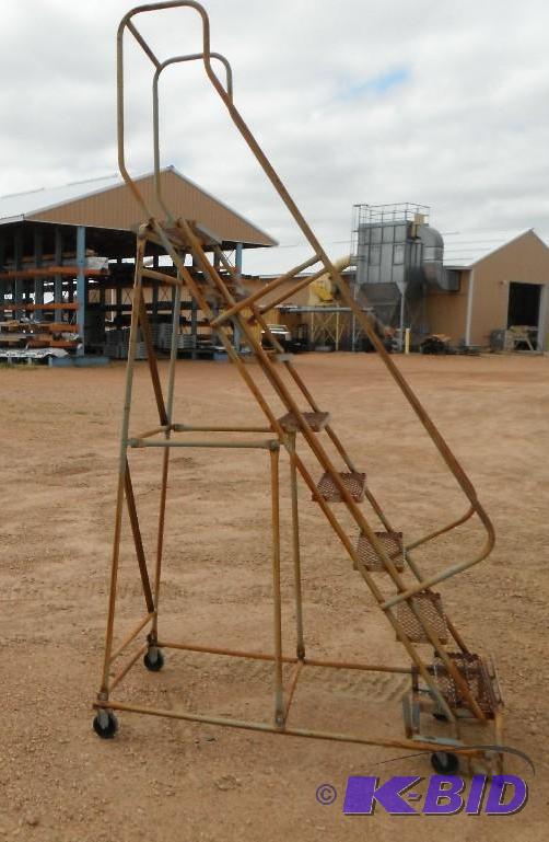 109 Height Stepping Ladder...