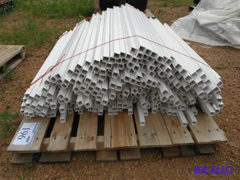Bundle of 39&quot length plastic hollow pole...