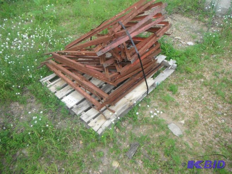 Pallet Lot of Scaffolding Outriggers...