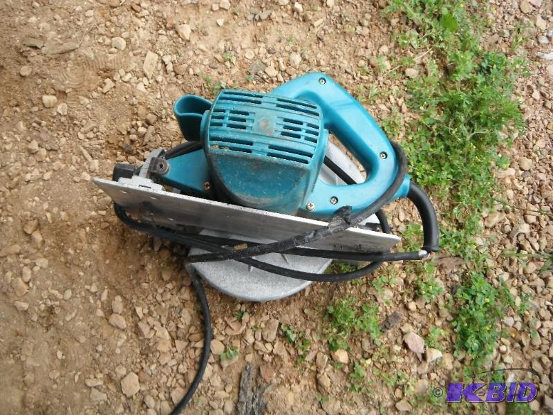 Makita&nbsp185MM Circular Saw Model 5007NB, ...