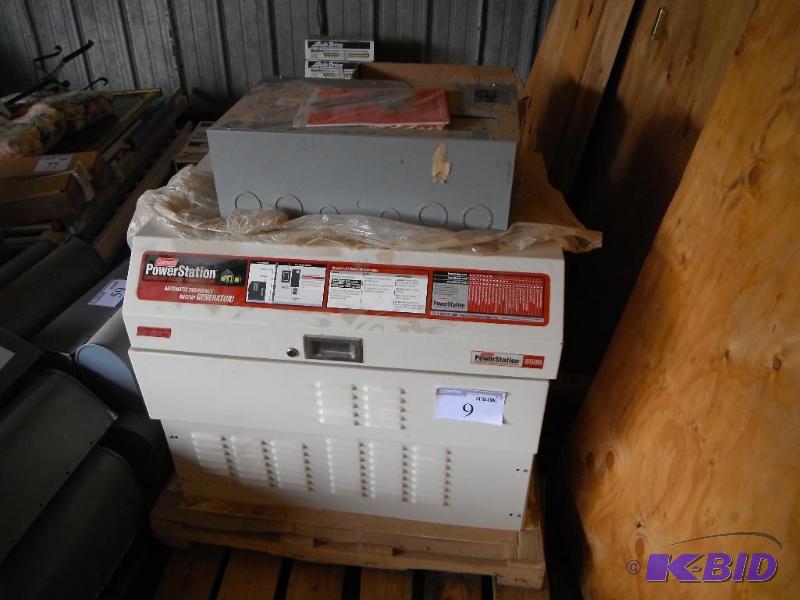 Coleman Power&nbspStation&nbspEmergency Bac...