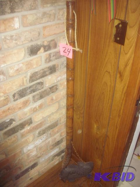 Pot Hanger for a very big fireplace.. Looks l...