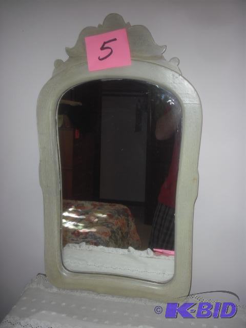 Nice wall mirror, 27 in x 15 in...