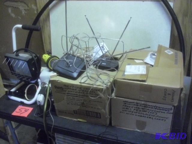 All kinds of Electronic items.. Some nice hal...