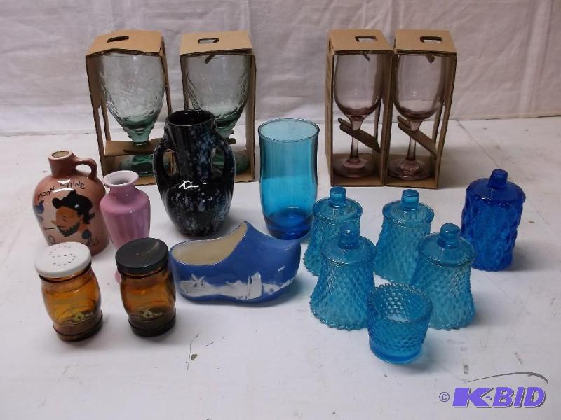 Lot of glassware with salt &amp pepper new g...