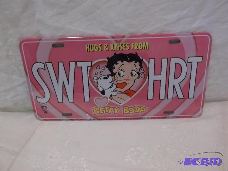 BETTY BOOP Sweetheart embossed metal license ...