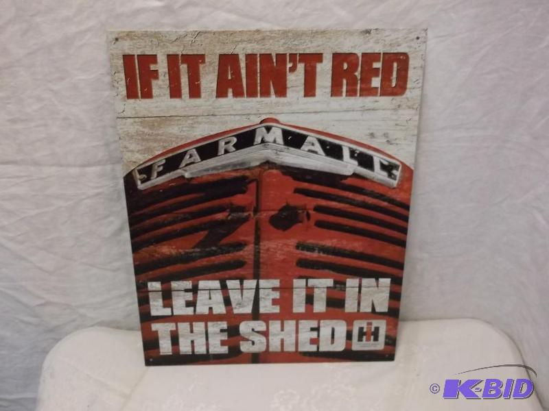 International Harvester FARMALL metal sign me...