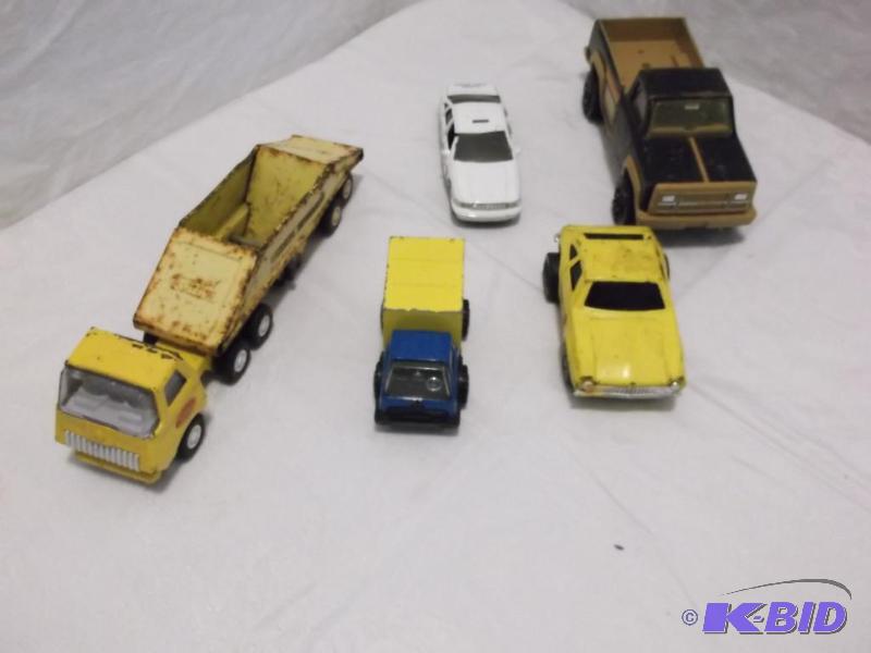 Nice lot with 4 Tonka toys &amp road champs...