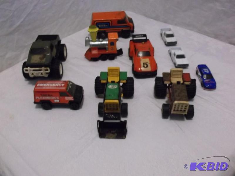 Nice lot of Tonka toys and more....
