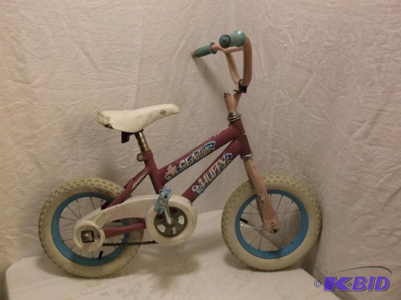 Girls Huffy bike in good usable condition....
