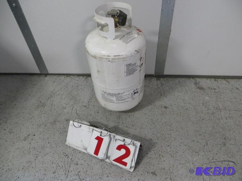 lot 12 image: 32 lb. Propane Tank....