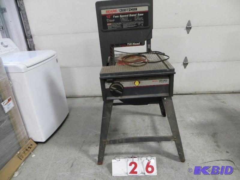 lot 26 image: Craftsman 12" Two Speed Band Saw....