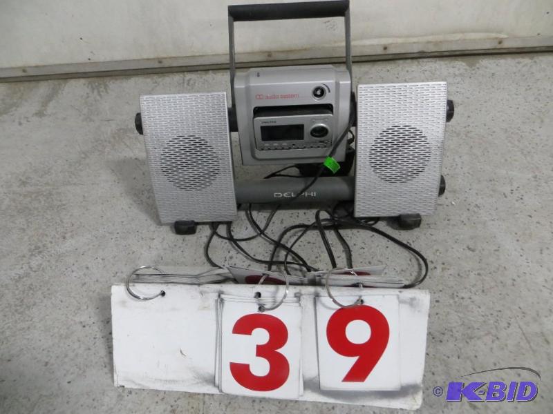 lot 39 image: Delphi Radio CD Player...