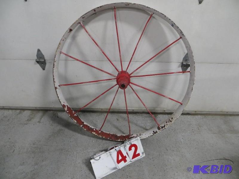 lot 42 image: Antique Metal&nbspWagon Wheel. Large....