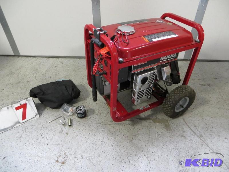 lot 7 image: Generac&nbsp4000 XL Gas Generator. 4000 gene...
