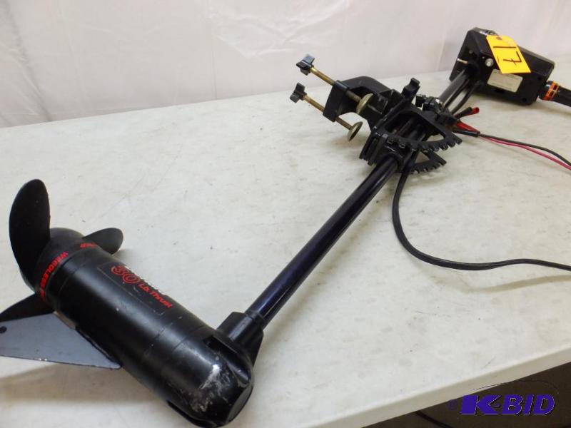 lot 17 image: Boat Motor
