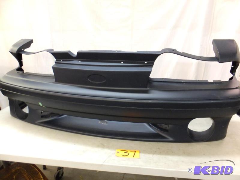 lot 37 image: Bumper