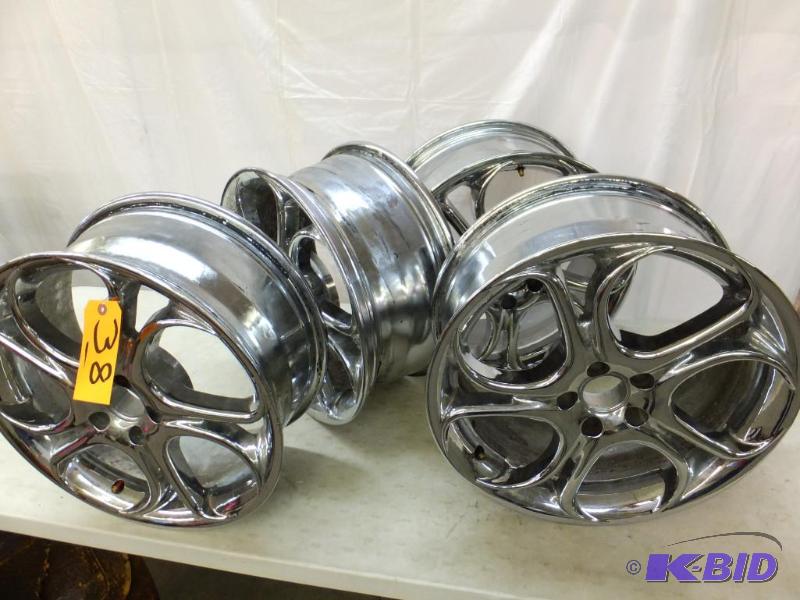 lot 38 image: Wheels