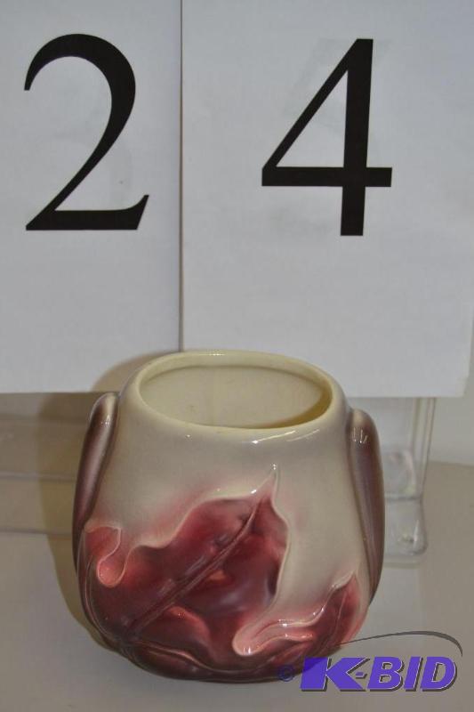 lot 24 image: Royal Copley