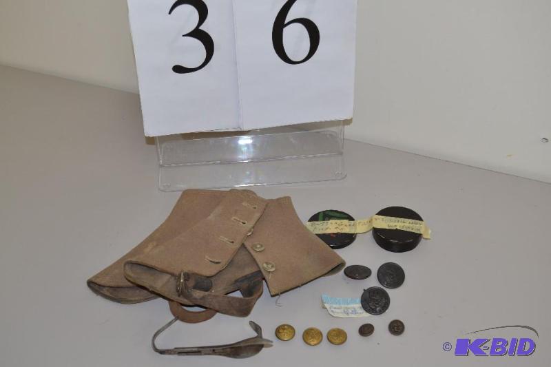 lot 36 image: Civil War buttons, military items