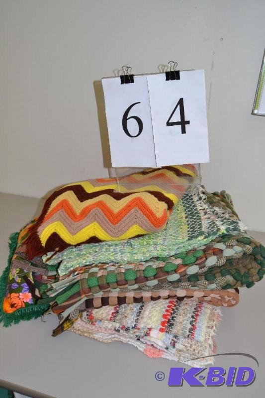 lot 64 image: Rugs and pillow