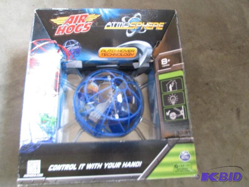 lot 129 image: Air Hogs Atmoshere...