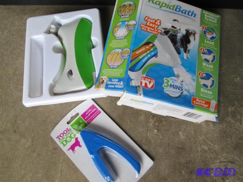 lot 17 image: Pet nail clippers and bath spray attachment...