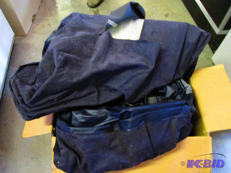 lot 194 image: air mattress, self inflating, AC power, intex...