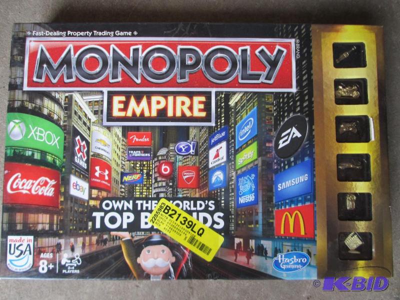 lot 35 image: Monopoly brand empire game...