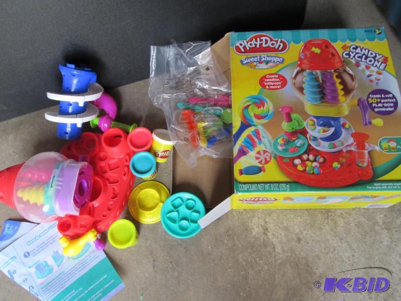 lot 36 image: Play Doh candy factory set...