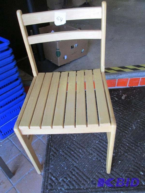 lot 64 image: Solid wood chair...