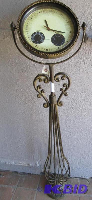 lot 67 image: Classy clock, thermometer and hygrometer on m...