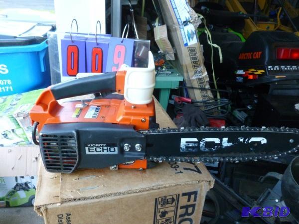 lot 9 image: Echo model 280e. 10" gas chainsaw. Start...