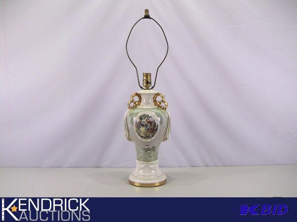 lot 39 image: Vintage Hand Painted Porcelain Lamp