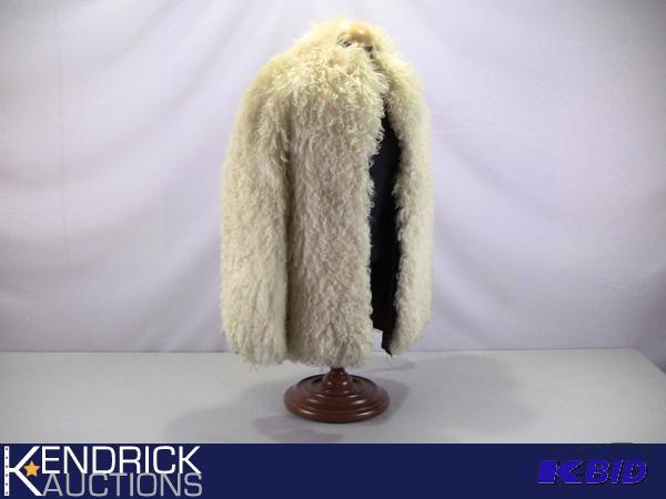 lot 83 image: Vintage Authentic Hand Made Lambs Skin Fur Coat