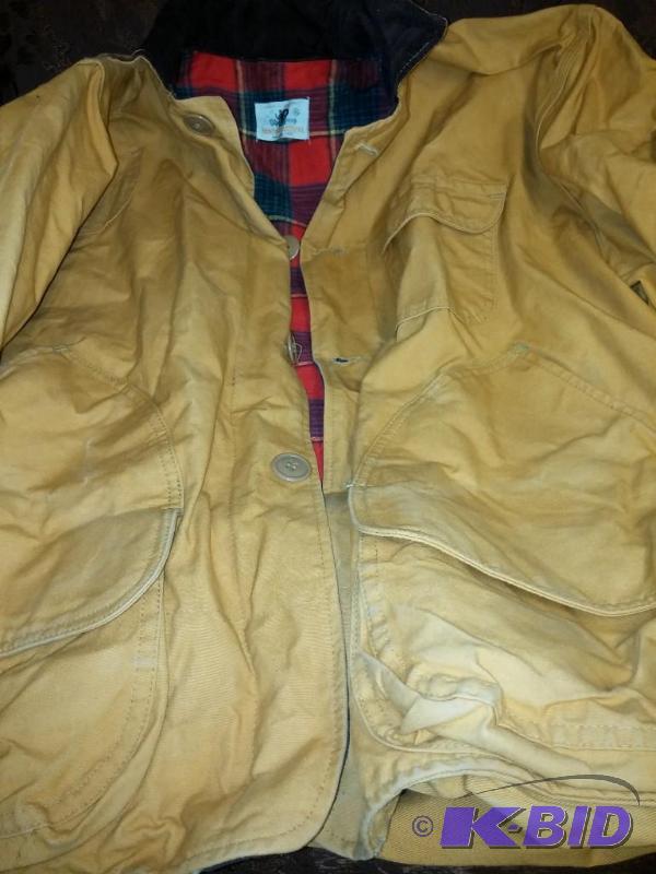 lot 4 image: X-Large Black Sheep Hunting Jacket...