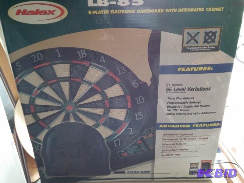 lot 5 image: Halex Electronic Dart Board - 29 games includ...