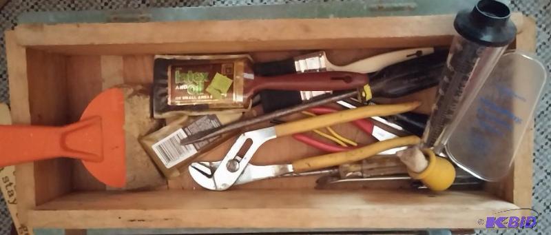 lot 18 image: Lot of Tools,, rain gage in wooden Box...