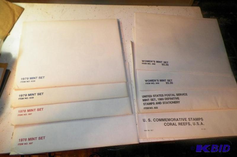 US Commemorative Mint Sets with Stamps