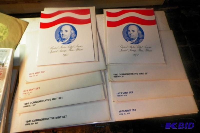 US Commemorative Mint Sets with Stamps