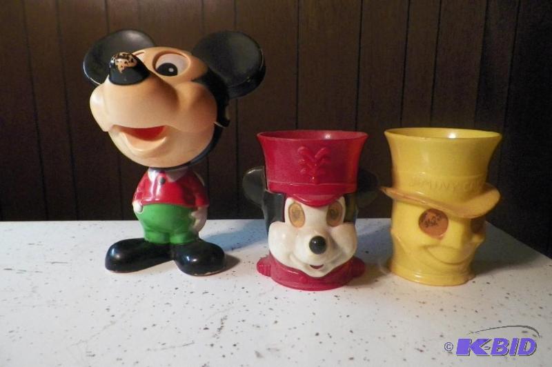 Talking Mickey Mouse  Mickey Mouse and Jiminy Cricket Flicker Eyed Cups