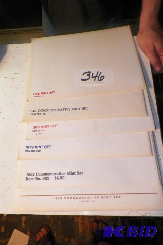 6 Stamp Mint Sets with Stamps