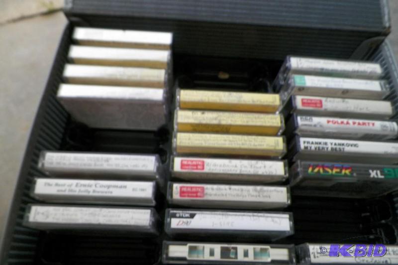 lot 116 image: 44 Cassette Tapes