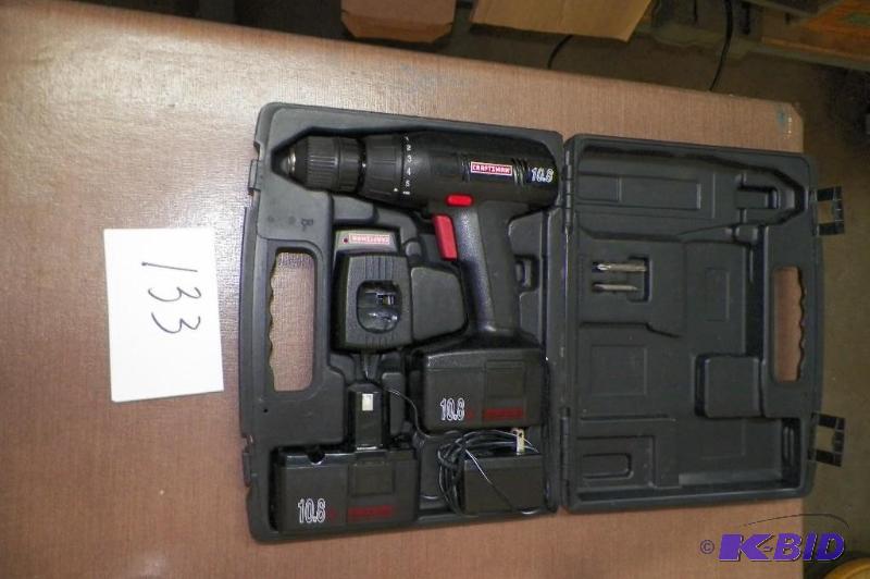 lot 133 image: Craftsman Drill