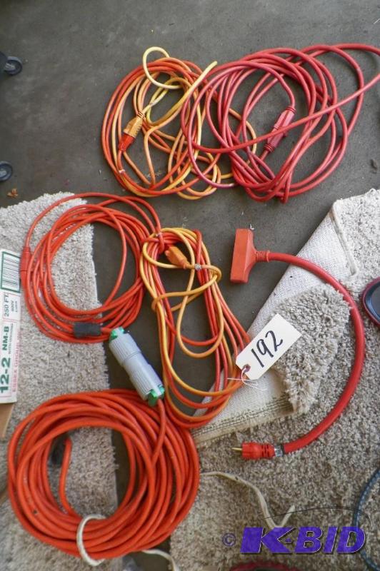 lot 192 image: 5 Extension Cords
