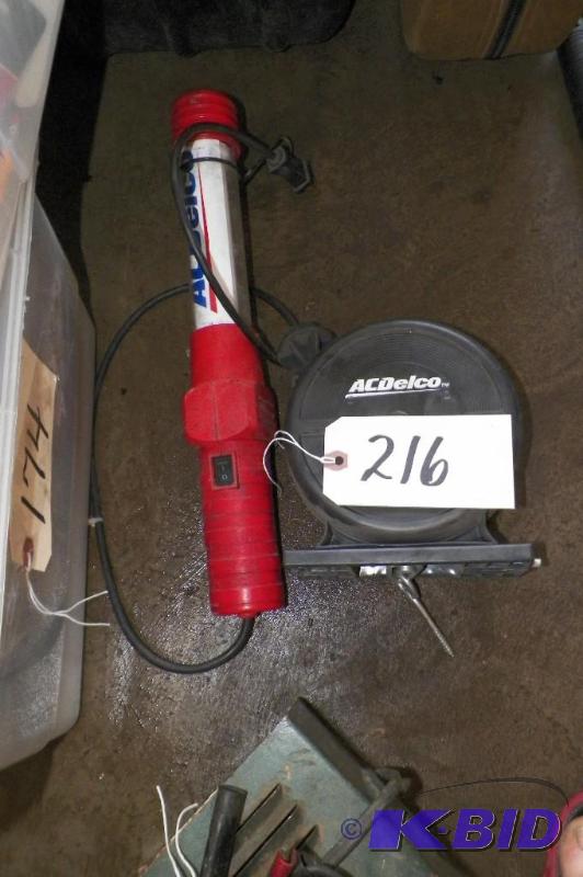 lot 216 image: AC Delco Trouble Light