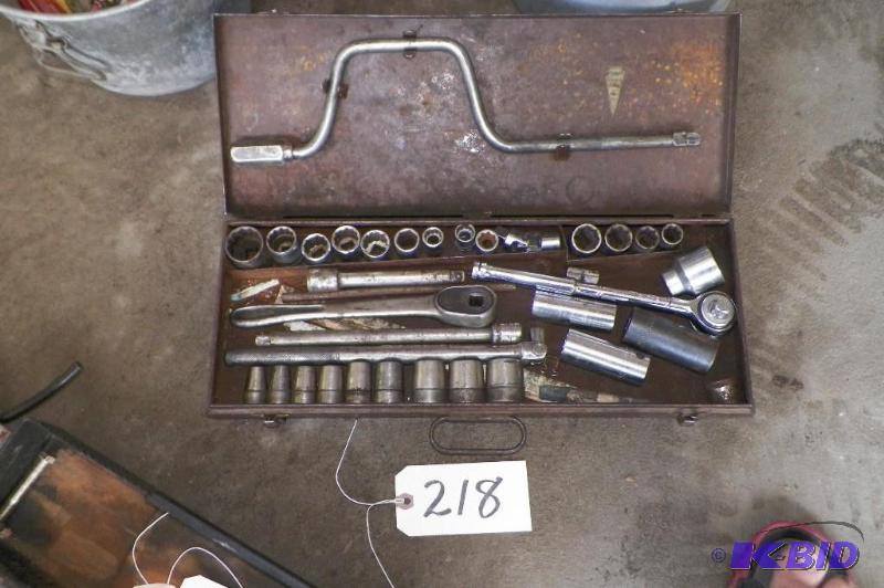 lot 218 image: Socket Set